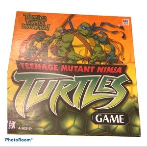 Teenage Mutant Ninja Turtle board game 2003